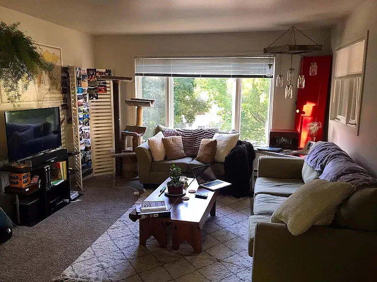 2908 Richard Dr #B — Photo 2