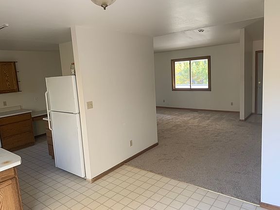 3rd image of 2321 N Glenisle Ave #B