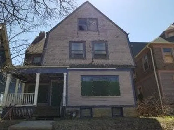 2819 W State St, Milwaukee, WI 53208