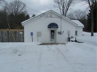 7403 S Michigan Ave, Rothbury, MI 49452