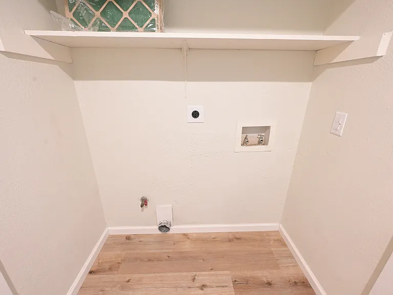 210 W William Cannon Dr #B — Photo 12