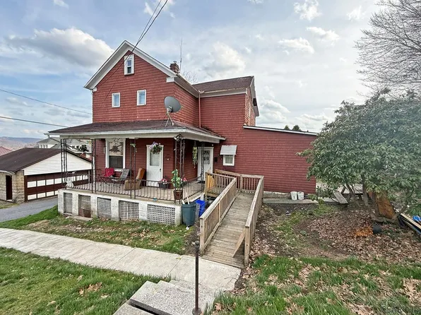 419 Chandler Ave, Johnstown, PA 15906