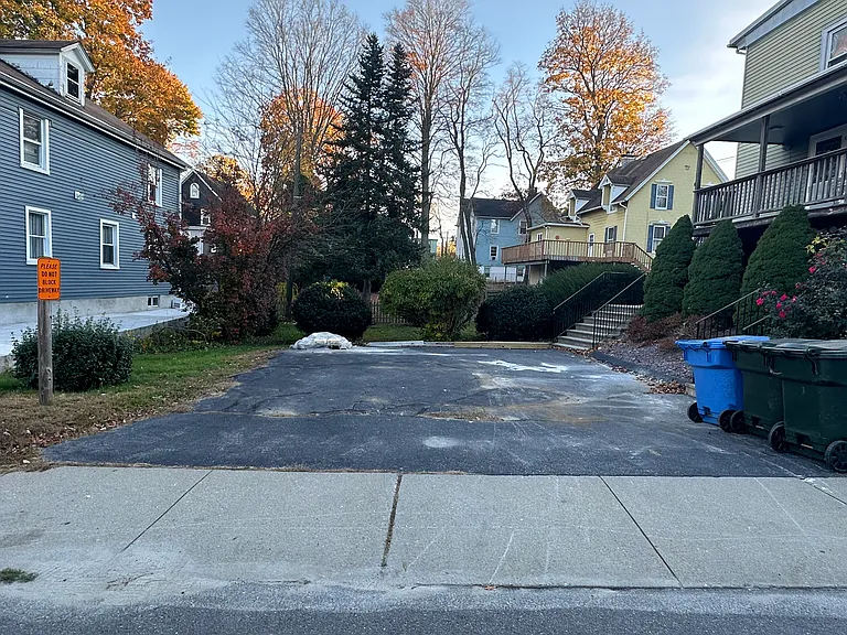 73 Asylum St #1 — Photo 19