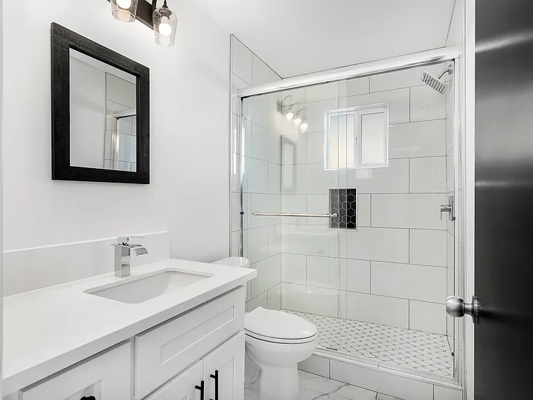4851 Faculty Ave #B — Photo 3