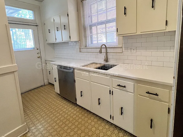 523 E 12th Ave #7 — Photo 7
