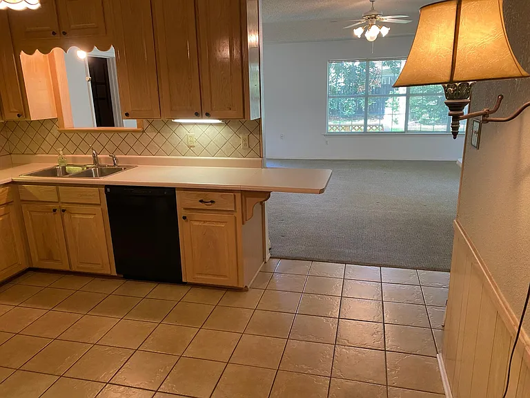 Kitchen #1 (13'x12')