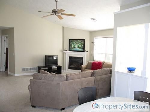 4th image of 9686 Palmetto Ct #86