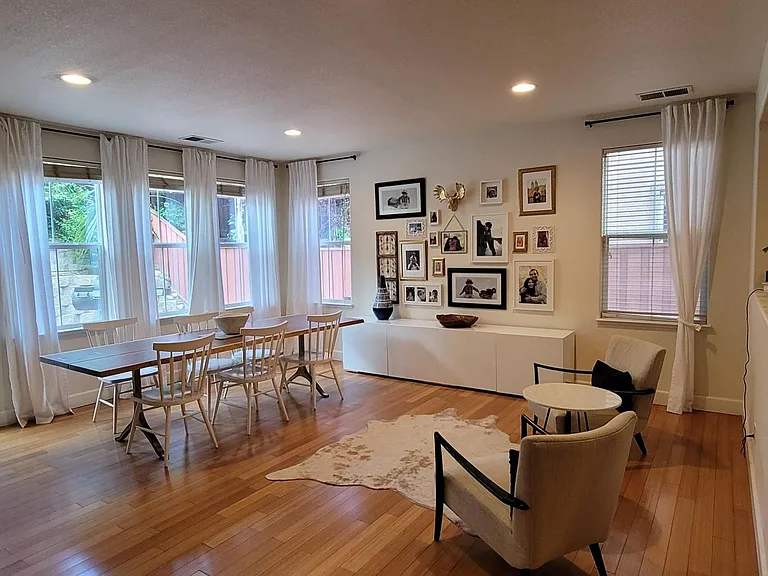 5745 Newfields Ln — Photo 7