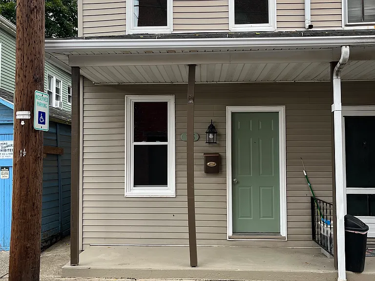 115 S Awl St — Photo 1