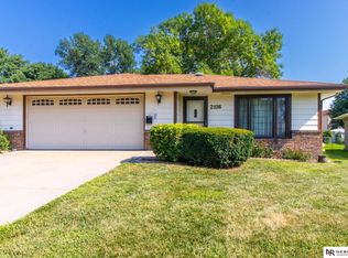 2106 Benton St, Lincoln, NE 68521