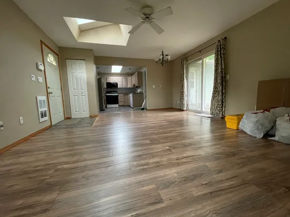 15622 243rd Ave E, Buckley, WA 98321