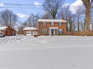 4100 Roxbury Rd, Louisville, KY 40218