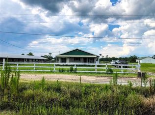 1220 Mandy Ln, Astor, FL 32102