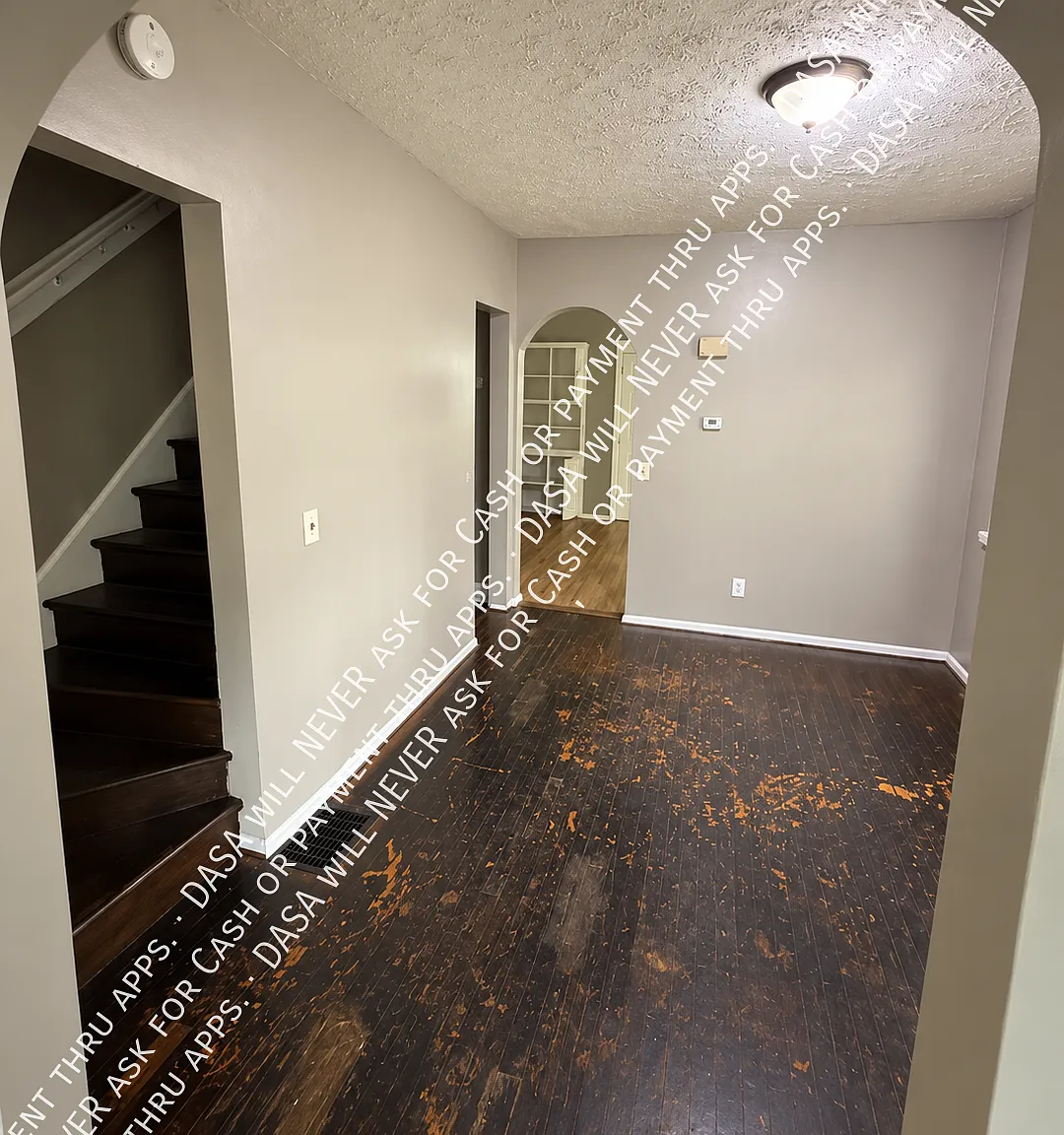 169 Rosewood - 2 Bed / 1 Bath — Photo 4