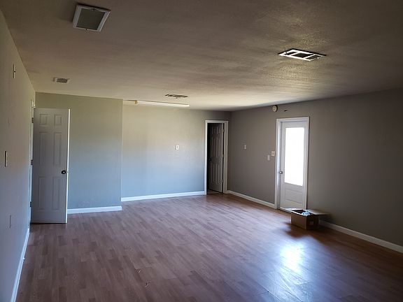 5th image of 12325 Homer Cir