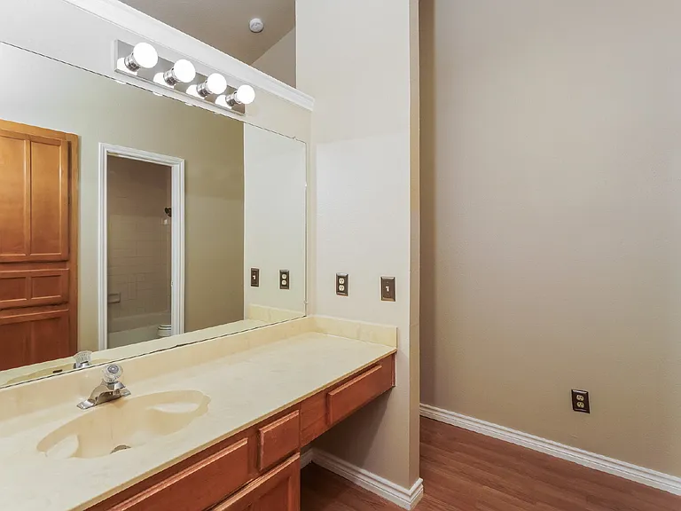 8430 Timber Fair — Photo 13