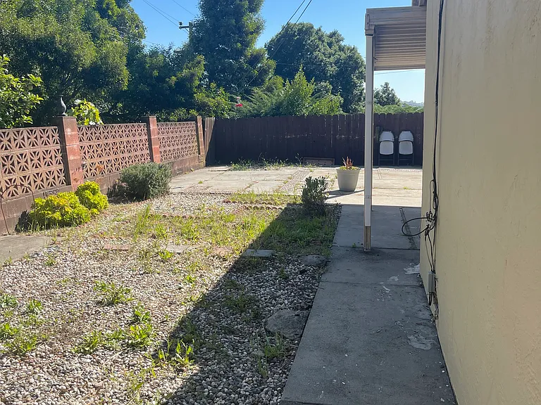 3420 Fleetwood Dr — Photo 42