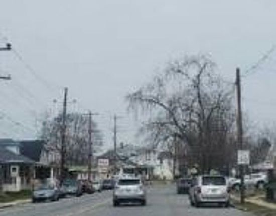 Exterior Neighborhood (street photo)