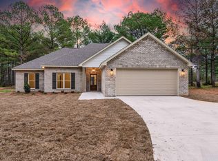 302 Anderson Rd, Hattiesburg, MS 39401