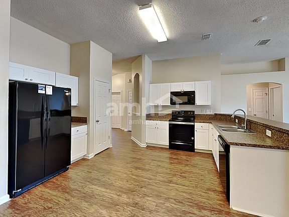 3rd image of 2643 Creek Ridge Dr