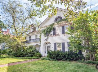308 E Chicago Ave, Naperville, IL