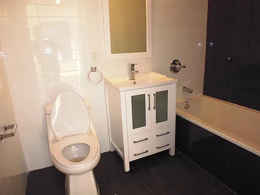 Rented by Sam Management Group, LLC | media 24