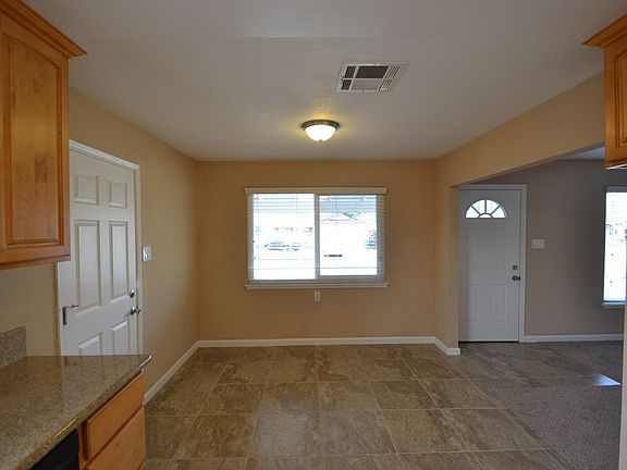 5th image of 3194 Normington Dr