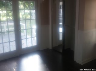 320 Rosewood Ave, Boerne, TX 78006