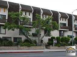 Beautiful 15 unit complex