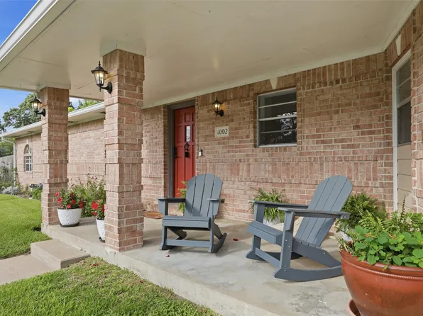1002 Washington St, Brenham, TX 77833