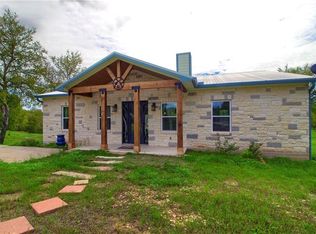 1831 Upper Elgin River Rd, Elgin, TX 78621