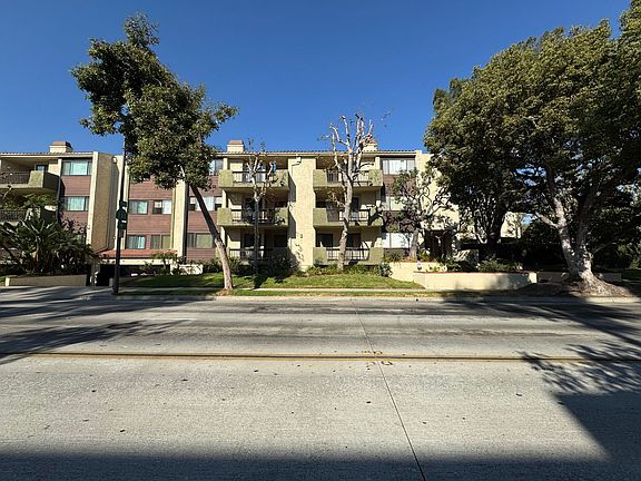 2nd image of 497 E California Blvd APT 220