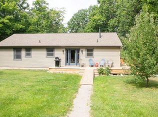 10100 Rogers Rd, Alanson, MI 49706