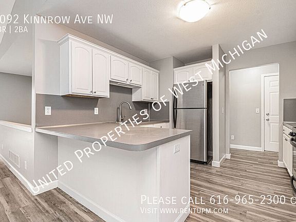 4th image of 2092 Kinnrow Ave NW