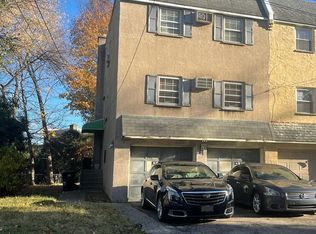 171 N Wycombe Ave, Lansdowne, PA