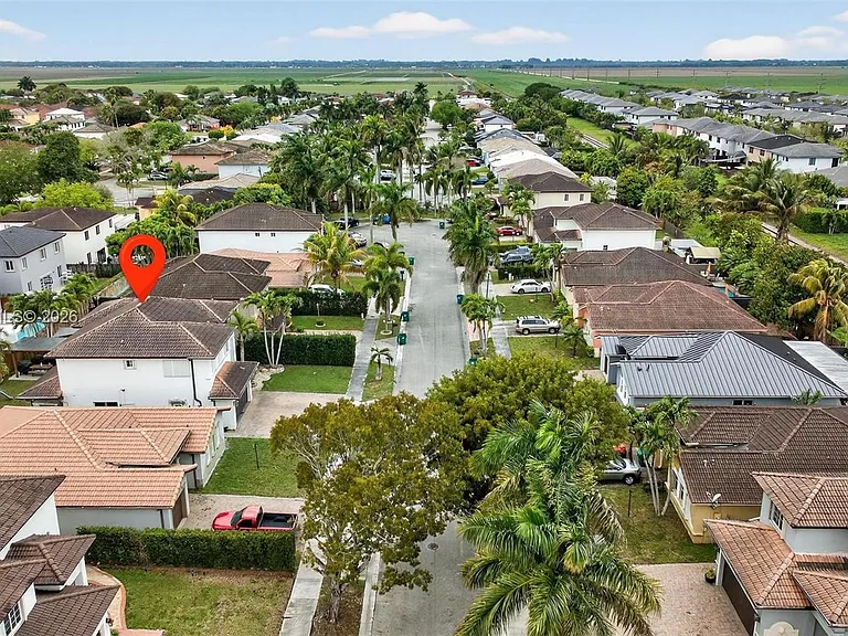 15874 SW 138th Ter — Photo 62