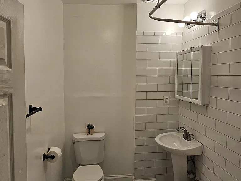 505 Denison St #1 — Photo 20