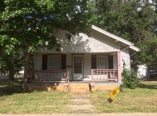 918 N Plum St, Hutchinson, KS 67501