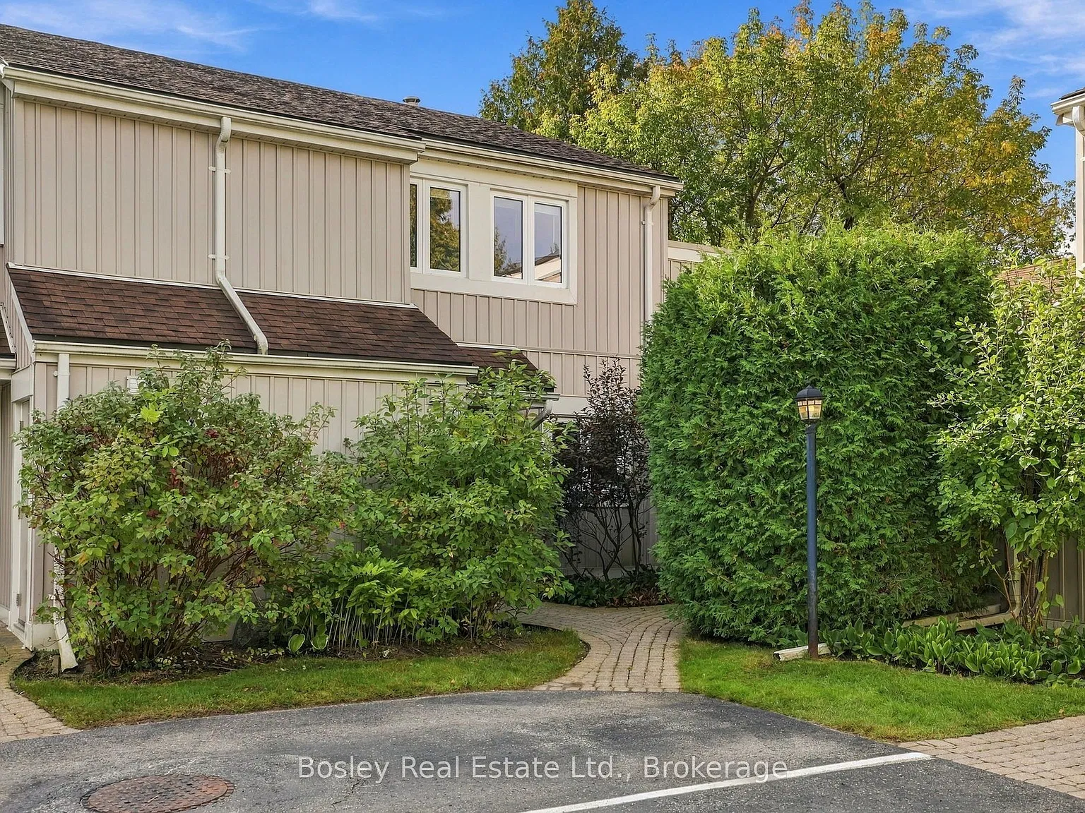 3 bed, $2,500 — Photo 2