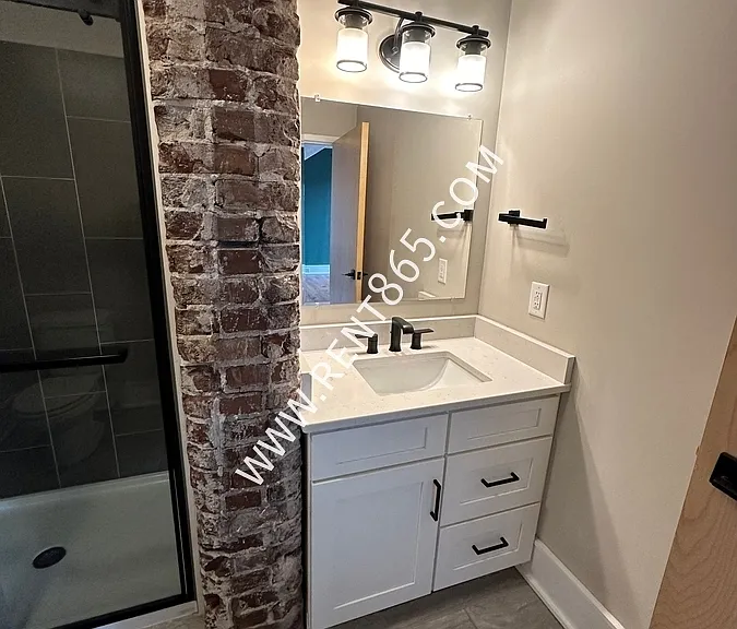 114 Dameron Ave #102 — Photo 6