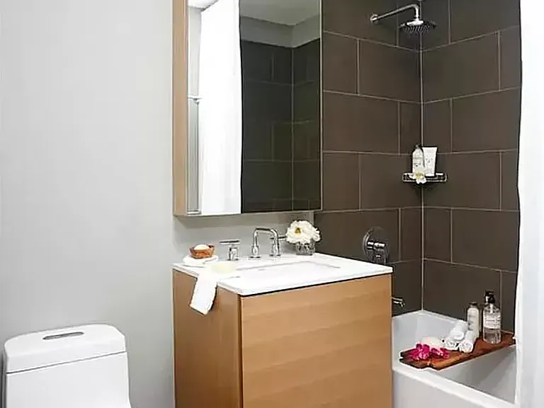 515 9th Ave #11H — Photo 5