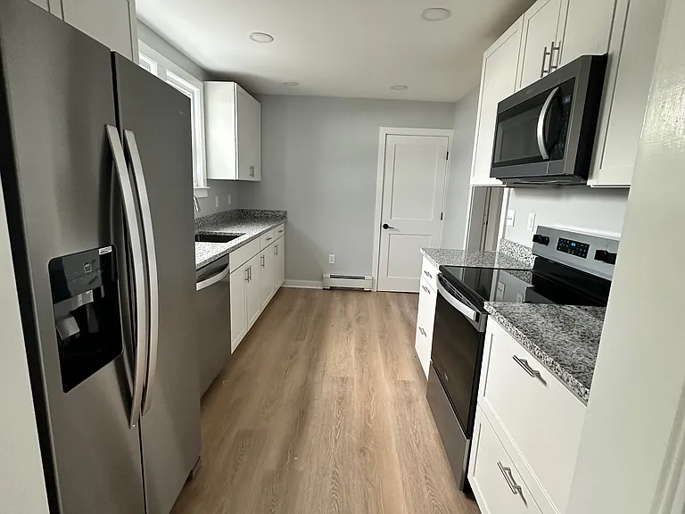 110 Valentine St #1 — Photo 1