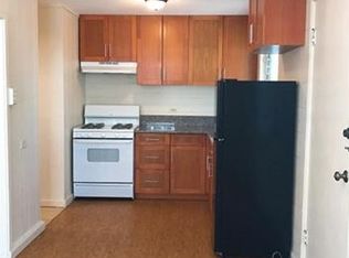 1545 Kewalo St APT J, Honolulu, HI 96822