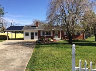 2120 Estes Ln, Mount Sterling, KY 40353