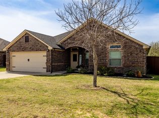 2309 Springhill Ct, Mineral Wells, TX 76067