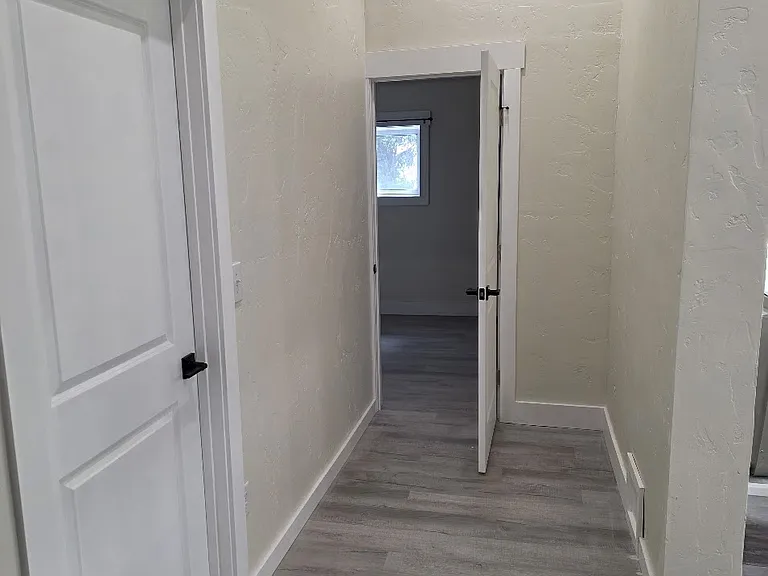 816 N 17th Ave — Photo 4