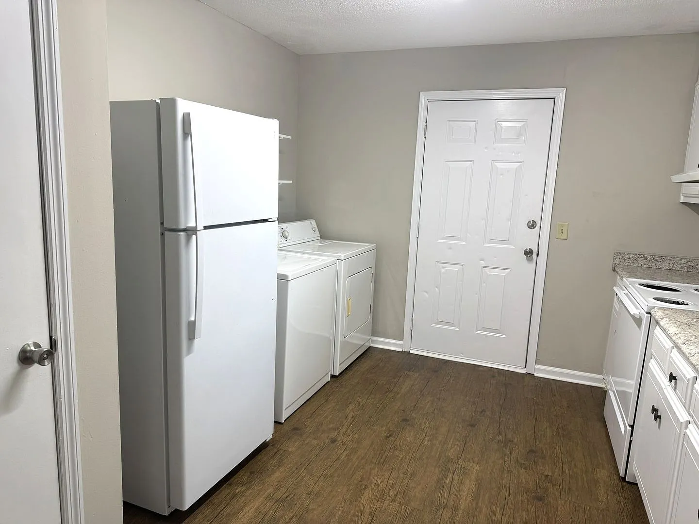 9 University Ct. (Southern Cove) — Photo 4
