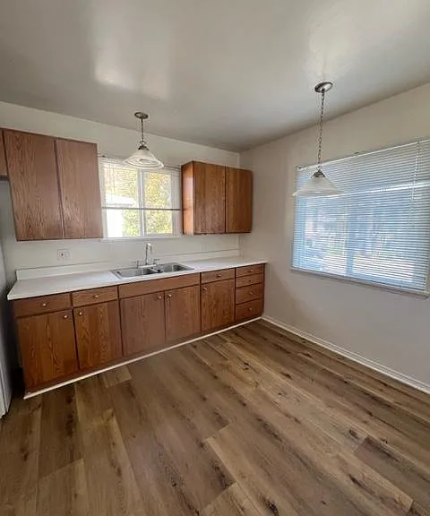 4415 1/2 Woodman Ave #4415-1/2 — Photo 9