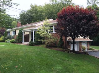 40 Arcadia Rd, Woodcliff Lake, NJ 07677