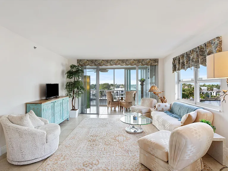 3310 S Ocean Blvd #525D — Photo 9